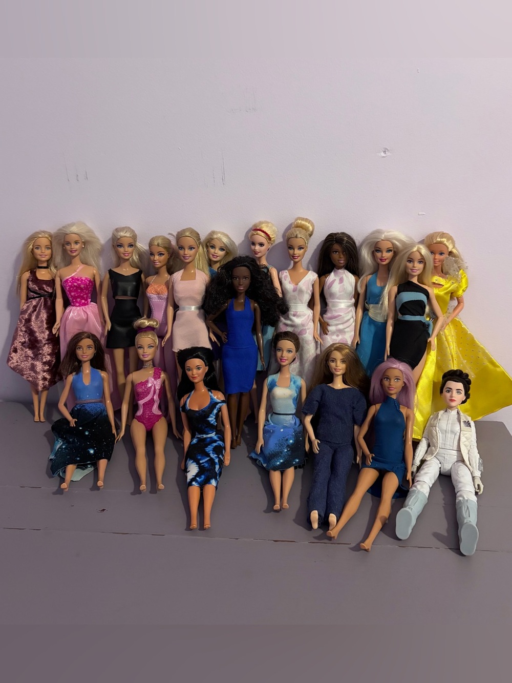 (20) BARBIES Lot Of MISCELLANEOUS Collectible DOLLS